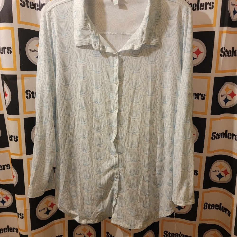NWT, 2xl, button down Valentina blouse